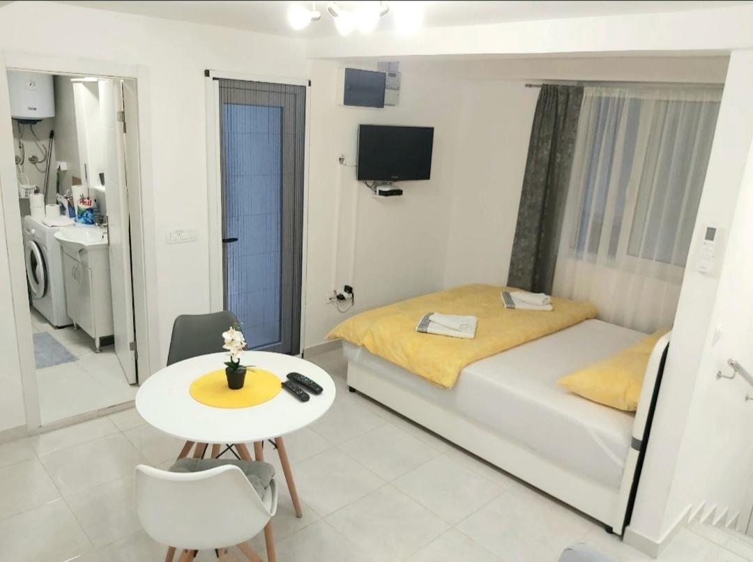 Apartment Marina Kotor Exteriör bild